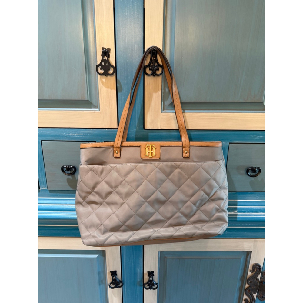 Women's Tommy Hilfiger Beige Quilted Nylon Tote Bag One Size